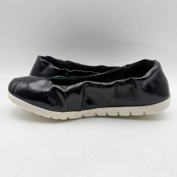 SAS Womens Radiant Ballet Flats US 7.5 WW Black Leather Slip On NIB - Picture 8 of 13